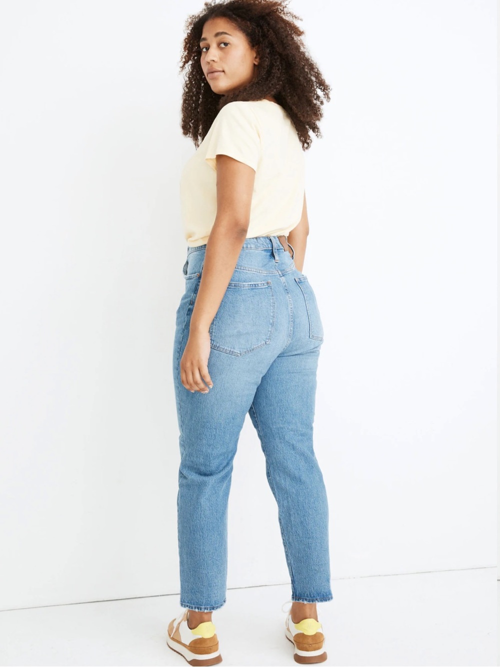 Madewell |  (sz 26) High Rise “Classic Straight” Jeans